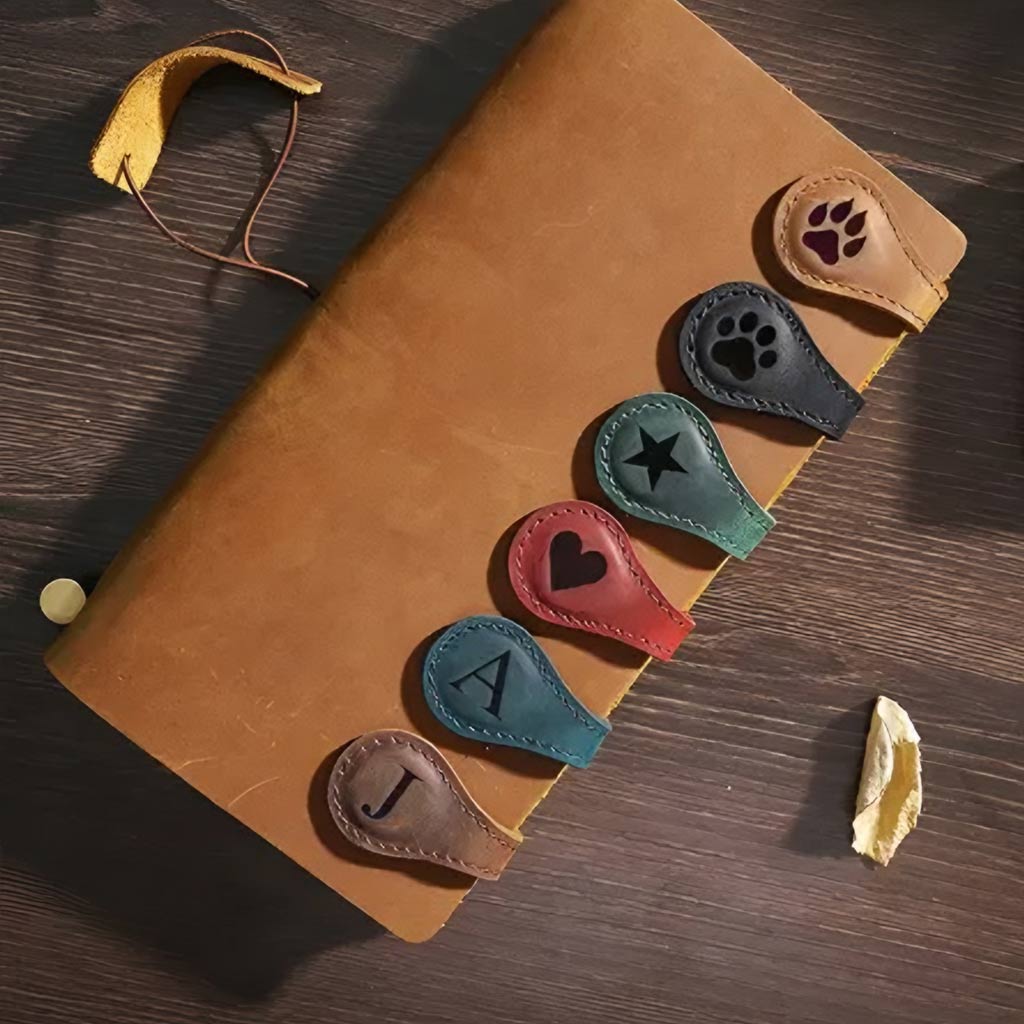 Custom Initials - Personalized Book Magnetic Leather Bookmark